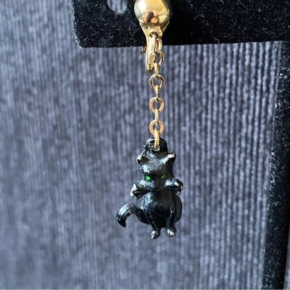 Patented Black Cat Vintage Dangle Earrings - Picture 6 of 8